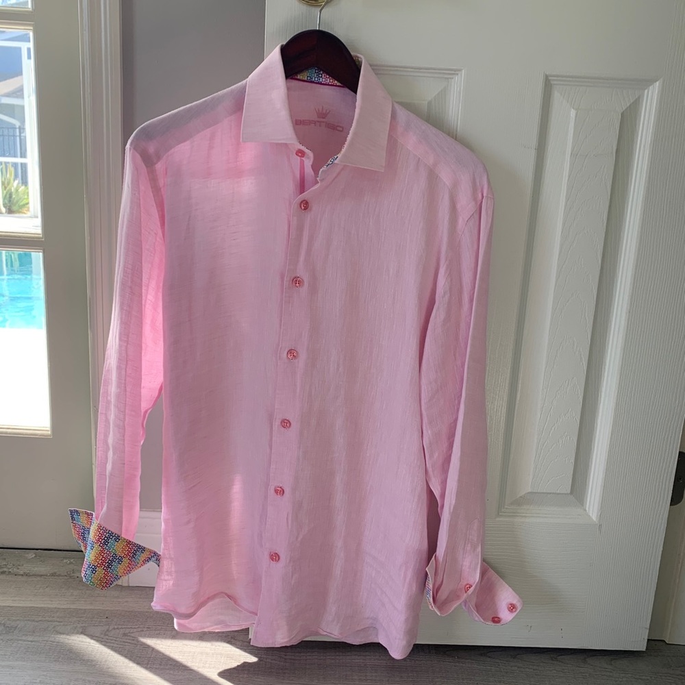 Bertigo Gently Used Shirt - Size Medium-Large